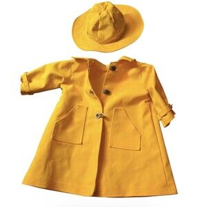 American girl doll Pleasant Company Molly raincoat jacket yellow And Hat 1995